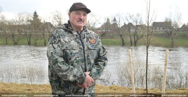 "Ніякого мирного часу бути не може": Лукашенко оголосив, що Білорусь готується до війни