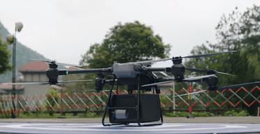 DJI выпустила новый мощный беспилотник: как ВСУ могут использовать его на войне (видео)