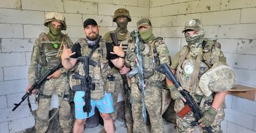 Их называют "зайчиками": боец о подготовке и мотивированности экс-осужденных в ВСУ