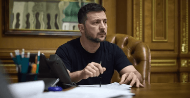 У Криму знищено другий російський літак за добу, — Зеленський (відео)