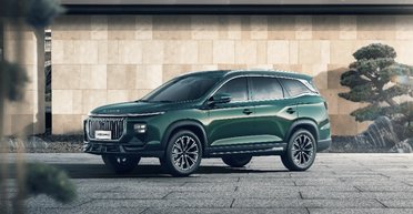 Chery показали недорогой семейный кроссовер с большим багажником (фото)