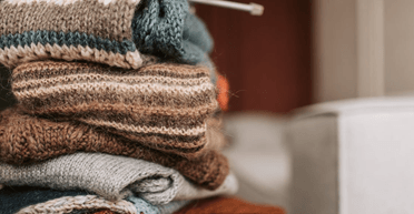 Согреется за 10 минут: ученые создали новую ткань, которая спасет от экстремального холода