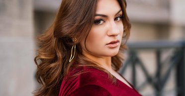 Участница конкурса "Мисс Вселенная" ответила на критику по поводу ее размера plus size