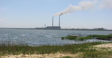 РФ взорвала Кураховскую дамбу: куда пошла вода и возможные последствия (фото)