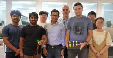 Смартфони та телевізори зміняться назавжди: вчені створили найяскравіші світлодіоди QRLED