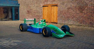 На продажу выставили первый гоночный болид Михаэля Шумахера (фото)