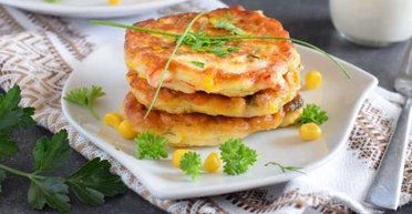 Оладьи с кукурузой: простой рецепт вкусного завтрака