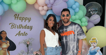 Лео Мессі зворушливо привітав дружину з днем народження (фото)