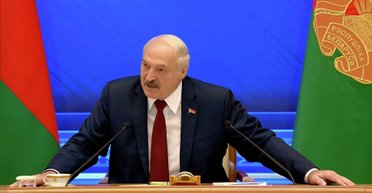 Войска РФ и ядерный удар: Лукашенко пригрозил Украине за "прорыв границы"