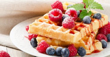 Бельгийские вафли на самом деле совсем не бельгийские: история самого известного в мире лакомства