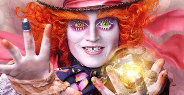 Та самая Алиса. Чем удивит приключенческий фильм "Алиса в Зазеркалье"