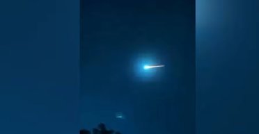 Яскравий вибух у небі: у Туреччині впав метеорит, який бачили з різних міст (відео)