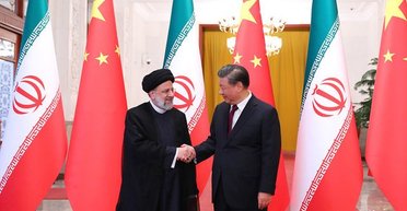 Гроші та компоненти для ракет: Китай готується надати Ірану військову допомогу, — CNN