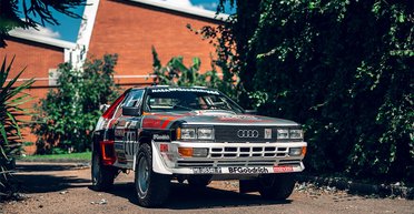 Их выпустили всего 5: обнаружен уникальный гибрид спортивного Audi и Range Rover (фото)