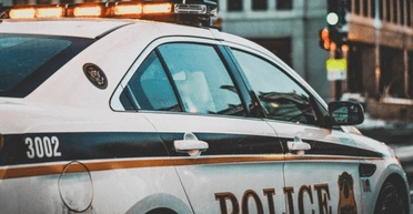 Помилка в документах: небезпечного злочинця випустили з в'язниці замість іншої людини