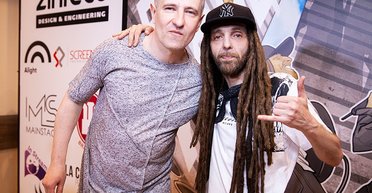 "Rest in peace, бро": вокалист Green Grey впервые вышел на связь после смерти "Дизеля" (видео)