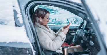 До 11 часов непрерывного снега: Украину накрывает непогода