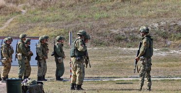 Попри величезні втрати: штурмові підрозділи РФ укомплектовані на 80-100%, — Волошин (відео)