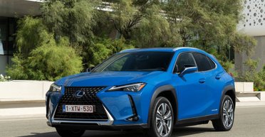 Перший електромобіль Lexus знімають із виробництва: причини відомі