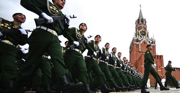 Москвичам дополнительно выплатят по 2 млн руб, если согласятся воевать с Украиной (документ)