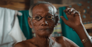 Мають "суперсилу": жителі острівного племені можуть по 5 годин плавати під водою (відео)