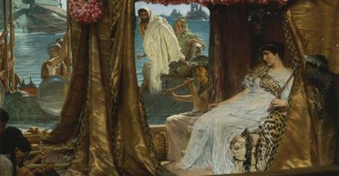 Аромат царицы. Ученые выяснили, какими духами пользовалась Клеопатра