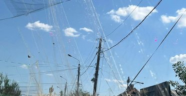 Сітки заради порятунку життя: як в Оріхові захищаються від fpv-дронів ЗС РФ (фото)