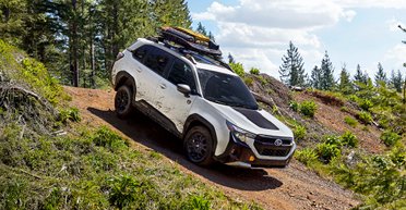 Subaru представила экономичный гибрид и экстремальный кроссовер для бездорожья (фото)