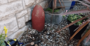 Міг вибухнути будь-якої миті: сапери оглянули снаряд, з яким гралися діти (фото)