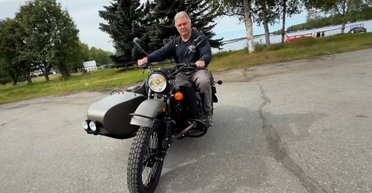 Путин подарил американцу с Аляски новый мотоцикл за 22 тысячи долларов (фото)