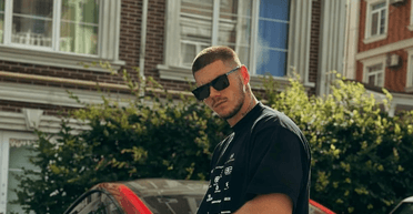 "Я не хочу чувствовать себя чужим": Александр Волошин рассекретил, в какую страну уехал