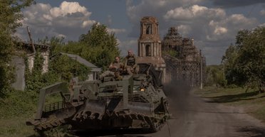 Выплаты в ВСУ за спецоперацию в Курской области: зачем Зеленский внес в Раду новый законопроект