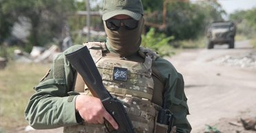"Прийшов сам не свій": "вагнерівець", який повернувся з України, убив дочку дружини, — росЗМІ (фото)