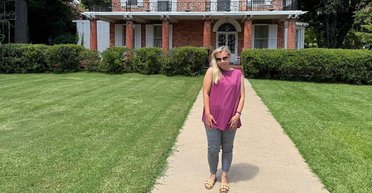 "Переезжаю обратно": Оксана Баюл продает любимый дом в США (фото, видео)