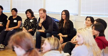 Біографії принца Гаррі та Меган Маркл забрали із сайту королівської родини (фото)