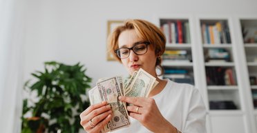 Долар по 50 гривень і ціни на 30% вищі? Що буде з курсом у наступному році