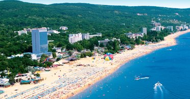 Отпуск 2025: где в Европе отдохнуть у моря и не потратить все сбережения (фото)