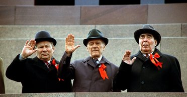 В бой идут одни старики. Почему стареет мировая политическая элита