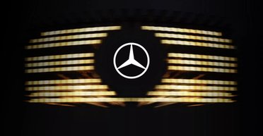 Нового соперника Tesla Model Y от Mercedes-Benz показали до премьеры (фото)