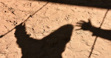 Педофилы под защитой. Как из "закона Даши Лукьяненко" пропала статья о химической кастрации