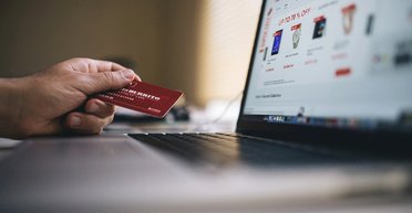 Інтернет-магазини в Україні можуть бути закриті: експерт розповів деталі нового закону