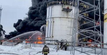Атака на Ильский НПЗ и станцию "Кропоткинская" в РФ: всего раздалось до 20 взрывов, — источники Фокуса