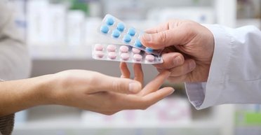 Тех, кто не выполнит, оштрафуют: в апреле в аптеках снизятся цены еще на 116 препаратов, — Ляшко