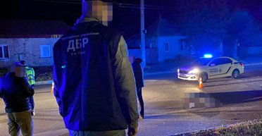 В Чернигове полицейский насмерть сбил военного на пешеходном переходе (фото)