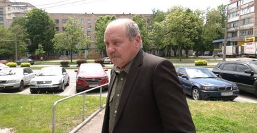 "Стыдно на них смотреть": пенсионер пытался записаться в ВСУ из-за уклонистов (видео)