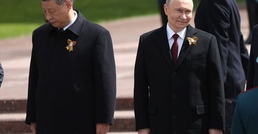 Несмотря на "дружбу": ФСБ считает Китай "врагом" и опасается его интереса к Дальнему Востоку, — NYT