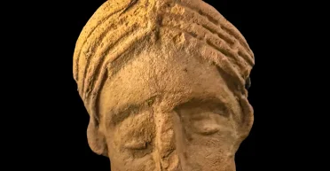 Редкая находка: археологи откопали терракотовый артефакт в римском форте Магна