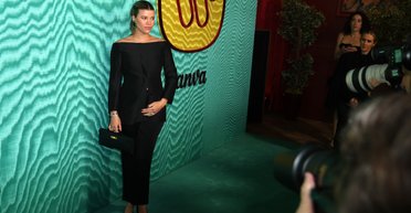 Вагітна модель Софія Річі вийшла на червону доріжку (фото)