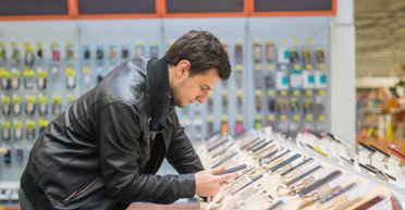 Нема чого купувати нові смартфони: чому старі флагмани ще не вичерпали свій потенціал