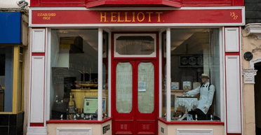 Зберігає таємниці: "застиглий у часі" магазин не продав жодного товару з 1970 року (фото)